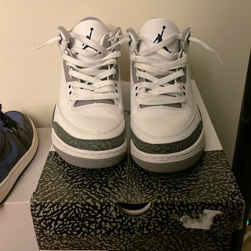 Jordan 3 Midnight Navy men’s 10